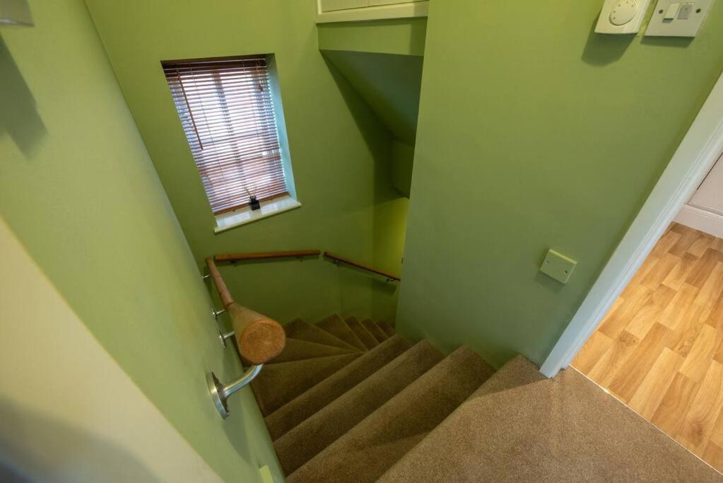 Appartamento The Nest - Cosy And Quiet 1 Bed Central Buckingham Esterno foto